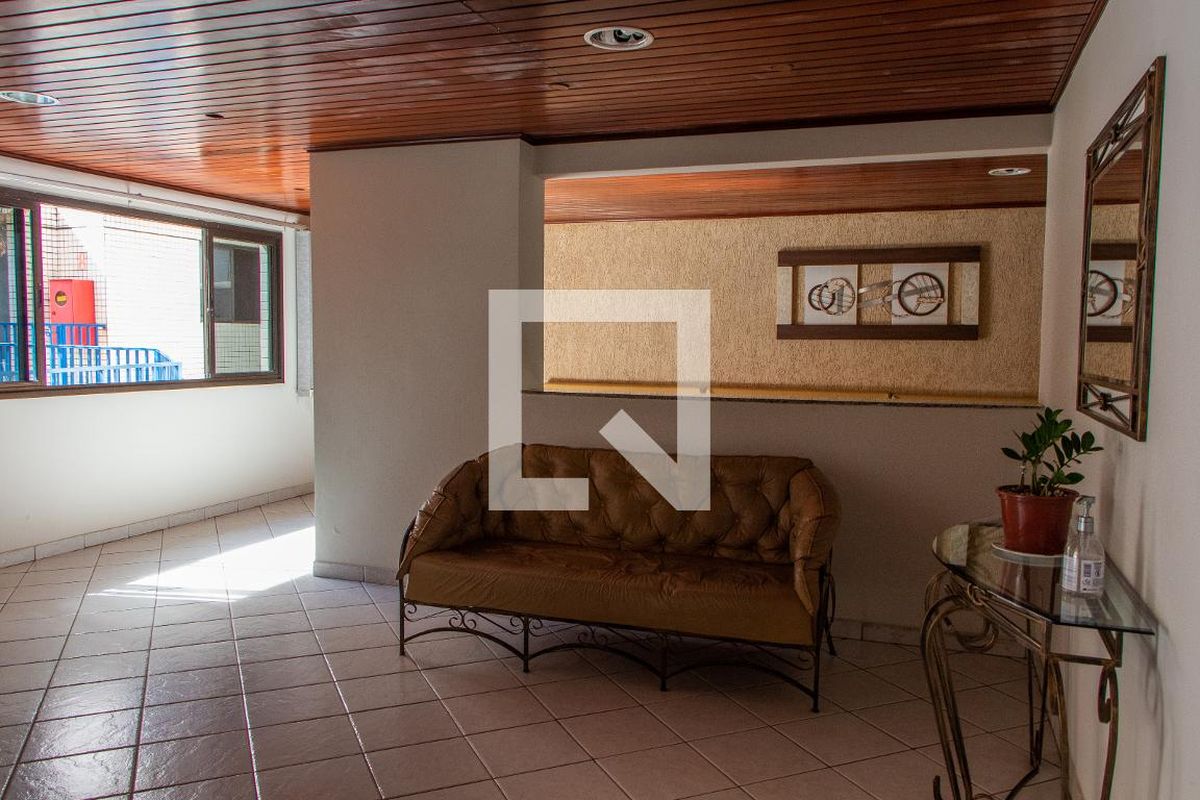 Apartamento à Venda - Mansões Santo Antônio, 2 Quartos,  681 m2 em , Campinas - sp | SoloBR
