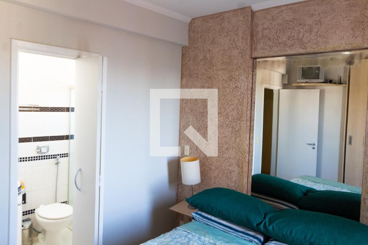 Apartamento à Venda - Mansões Santo Antônio, 2 Quartos,  681 m2 em , Campinas - sp | SoloBR
