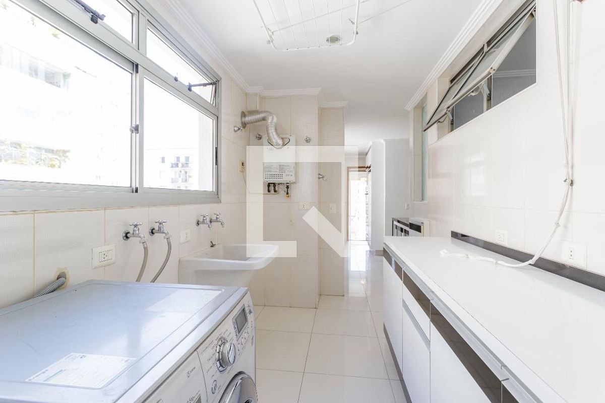 Apartamento, 3 quartos, 214 m² - Foto 82