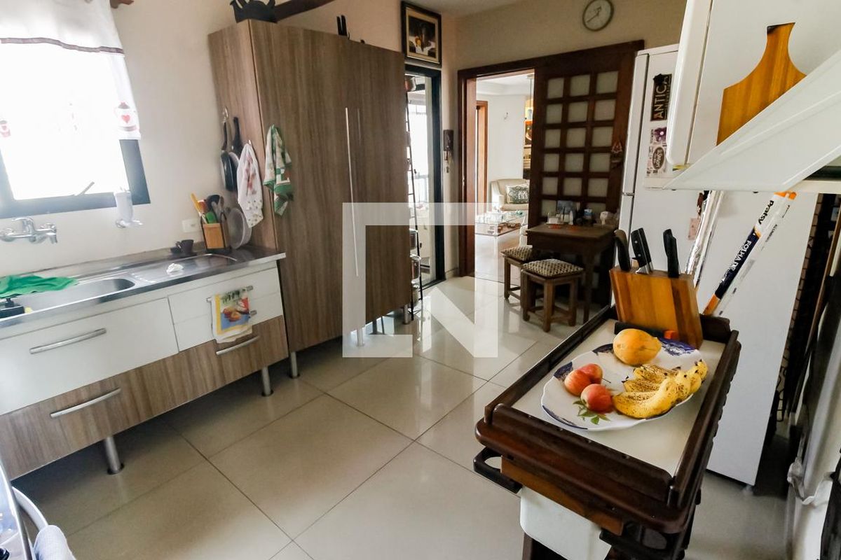 Apartamento, 3 quartos, 148 m² - Foto 94