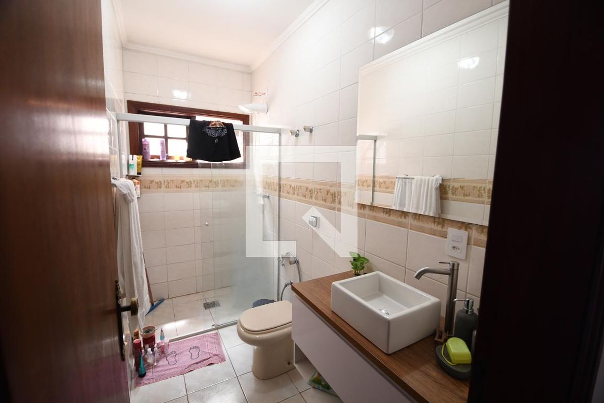 Casa à Venda - Vila Brandina, 5 Quartos,  288 m2 em , Campinas - sp | SoloBR