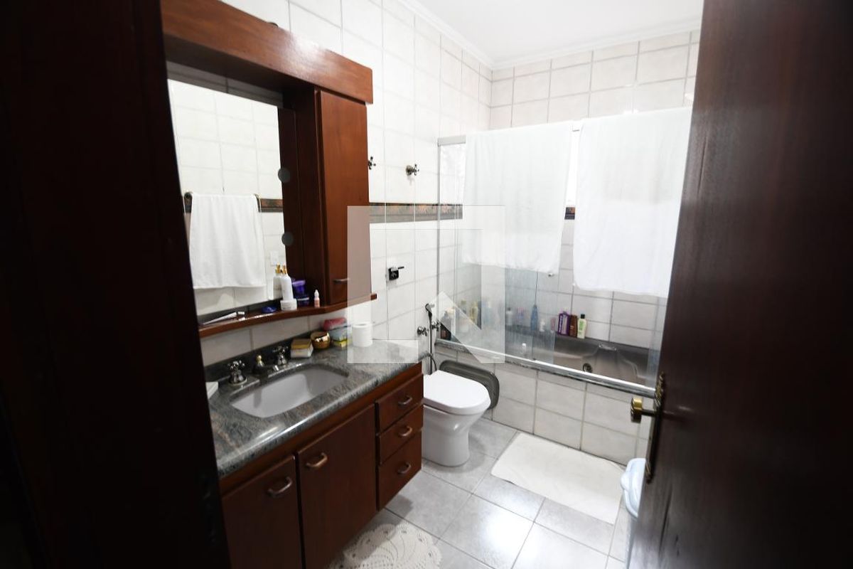 Casa à Venda - Vila Brandina, 5 Quartos,  288 m2 em , Campinas - sp | SoloBR