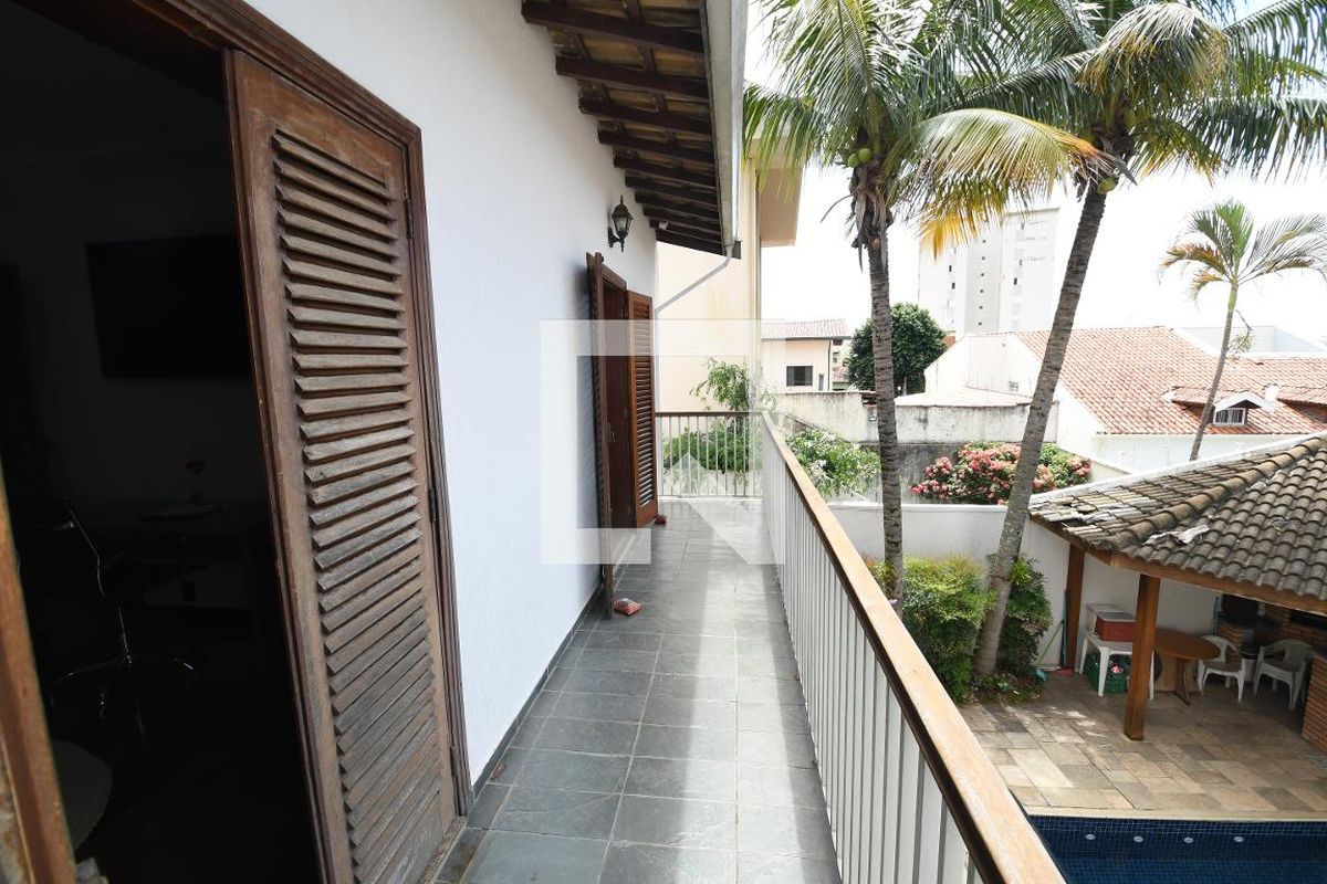 Casa à Venda - Vila Brandina, 5 Quartos,  288 m2 em , Campinas - sp | SoloBR