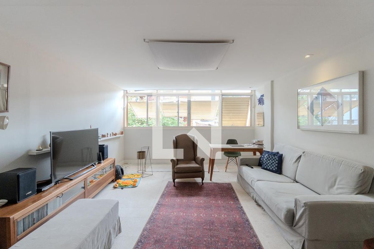 Apartamento, 3 quartos, 140 m² - Foto 2