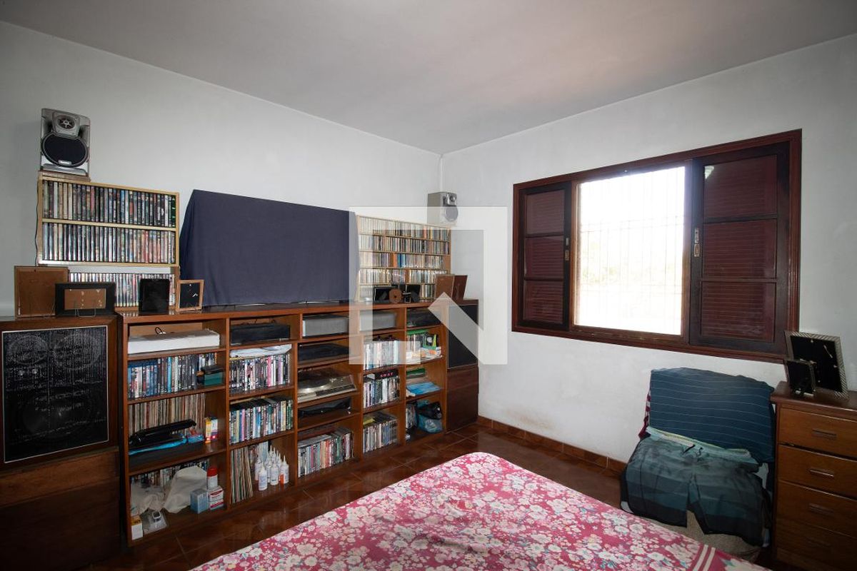 Casa, 5 quartos, 217 m² - Foto 13