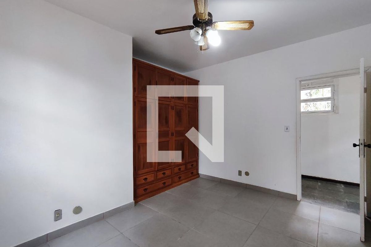 Casa, 4 quartos, 400 m² - Foto 38