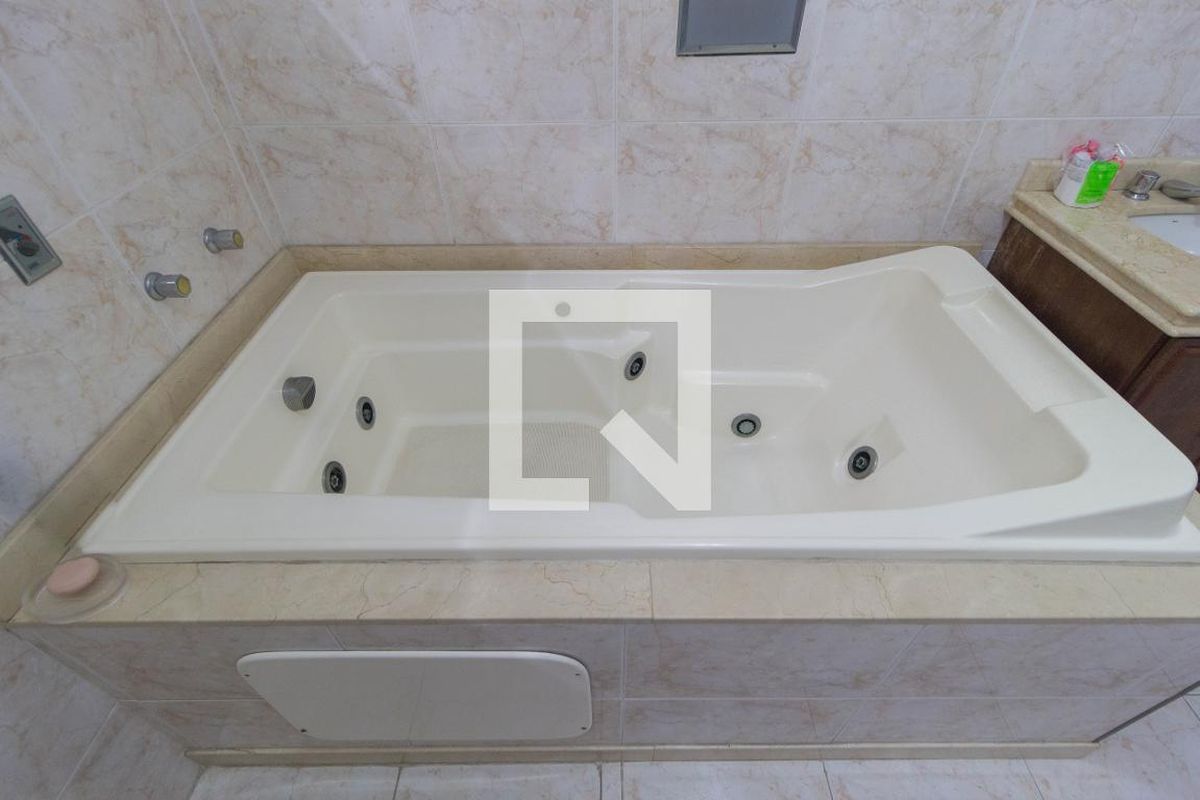 Casa, 5 quartos, 268 m² - Foto 93