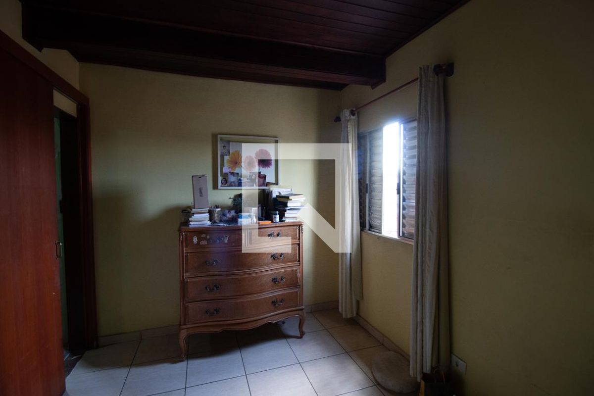 Casa, 5 quartos, 200 m² - Foto 40
