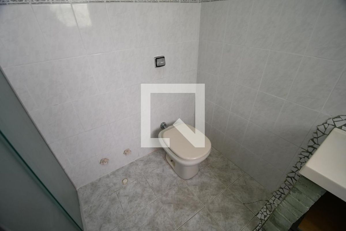 Casa à Venda - Taquaral, 3 Quartos,  208 m2 em , Campinas - sp | SoloBR