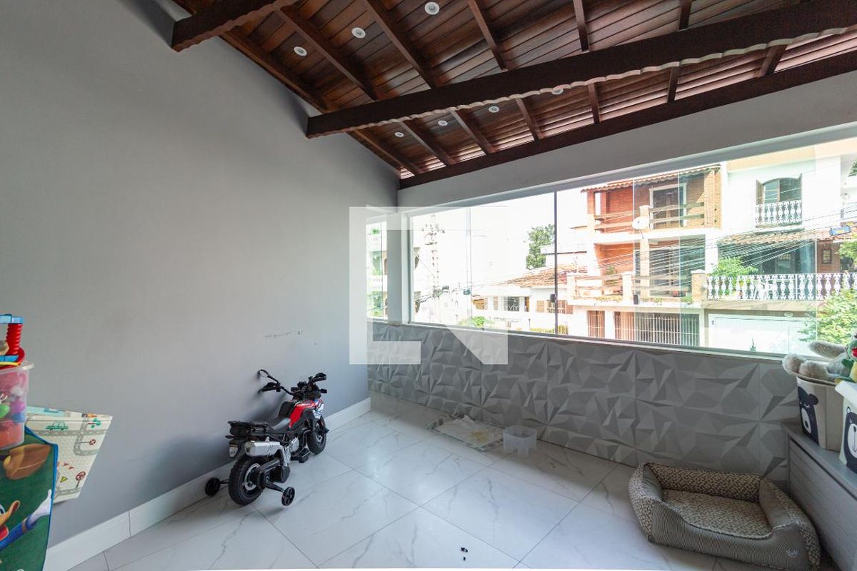 Casa, 4 quartos, 300 m² - Foto 24