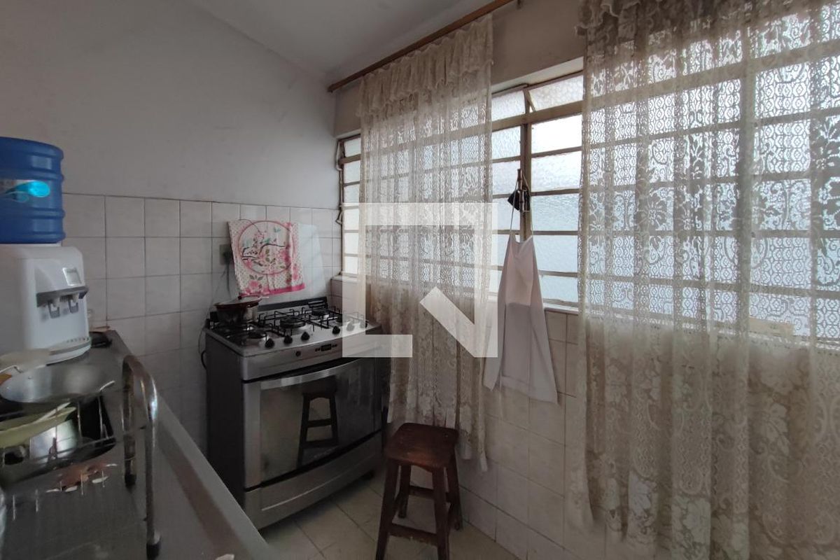 Casa à Venda - Guanabara, 3 Quartos,  280 m2 em , Campinas - sp | SoloBR