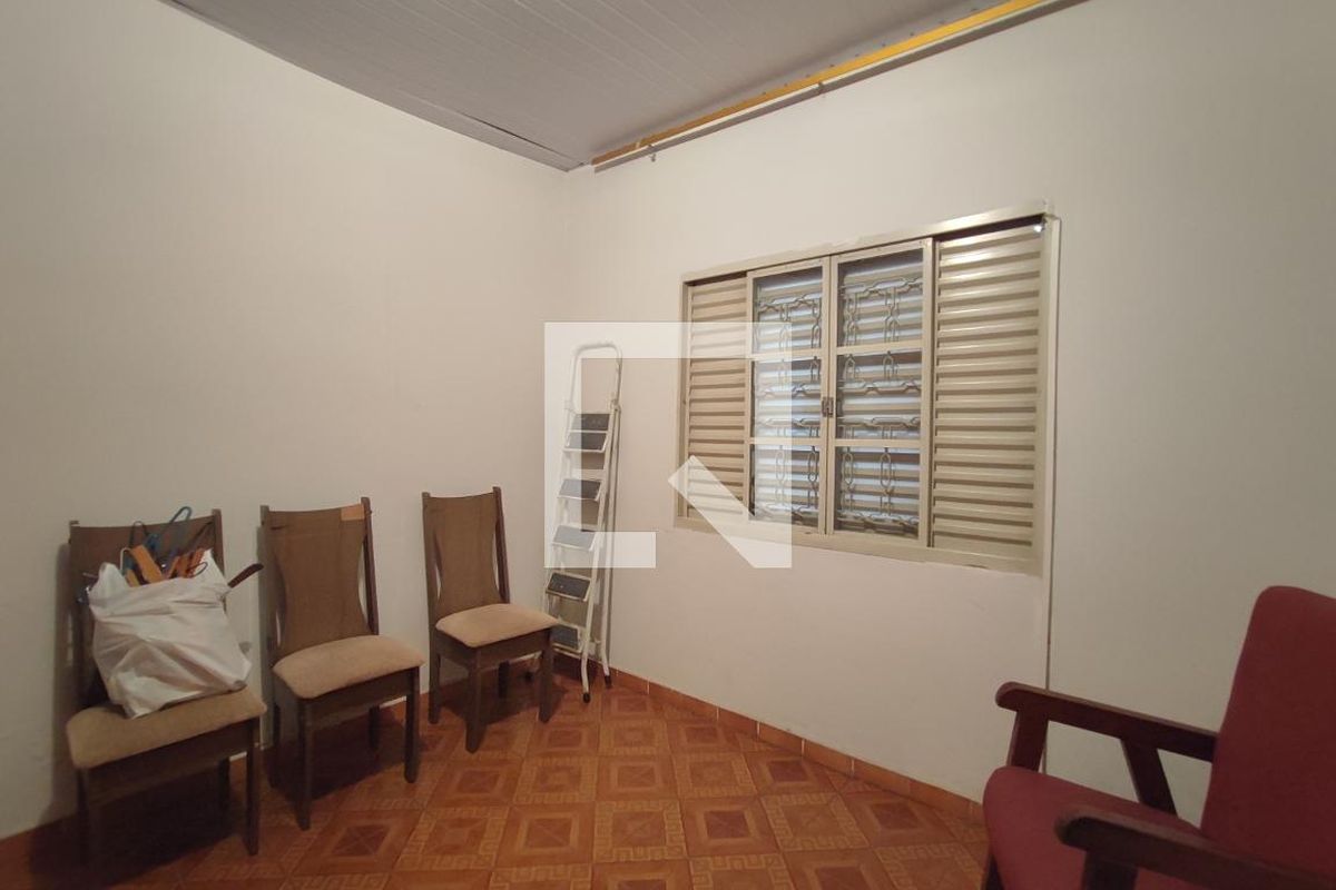 Casa à Venda - Guanabara, 3 Quartos,  280 m2 em , Campinas - sp | SoloBR