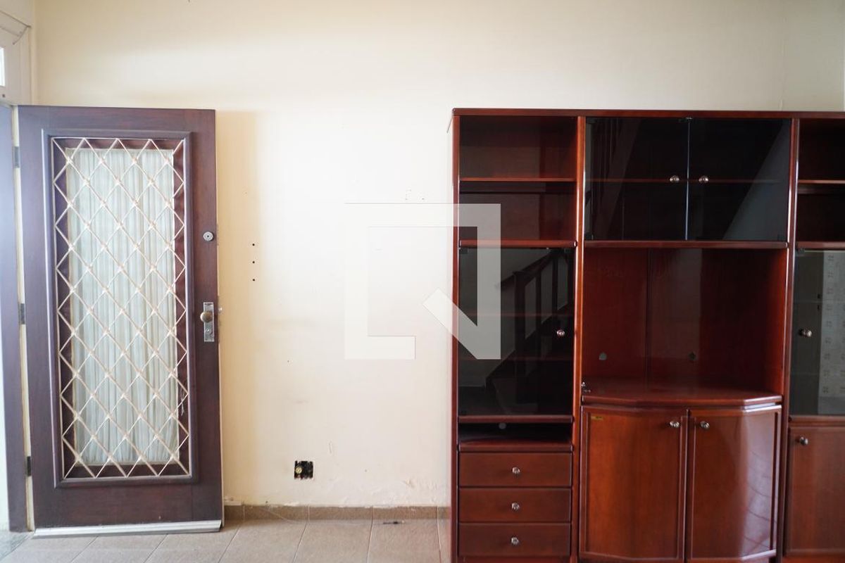 Casa, 3 quartos, 131 m² - Foto 6