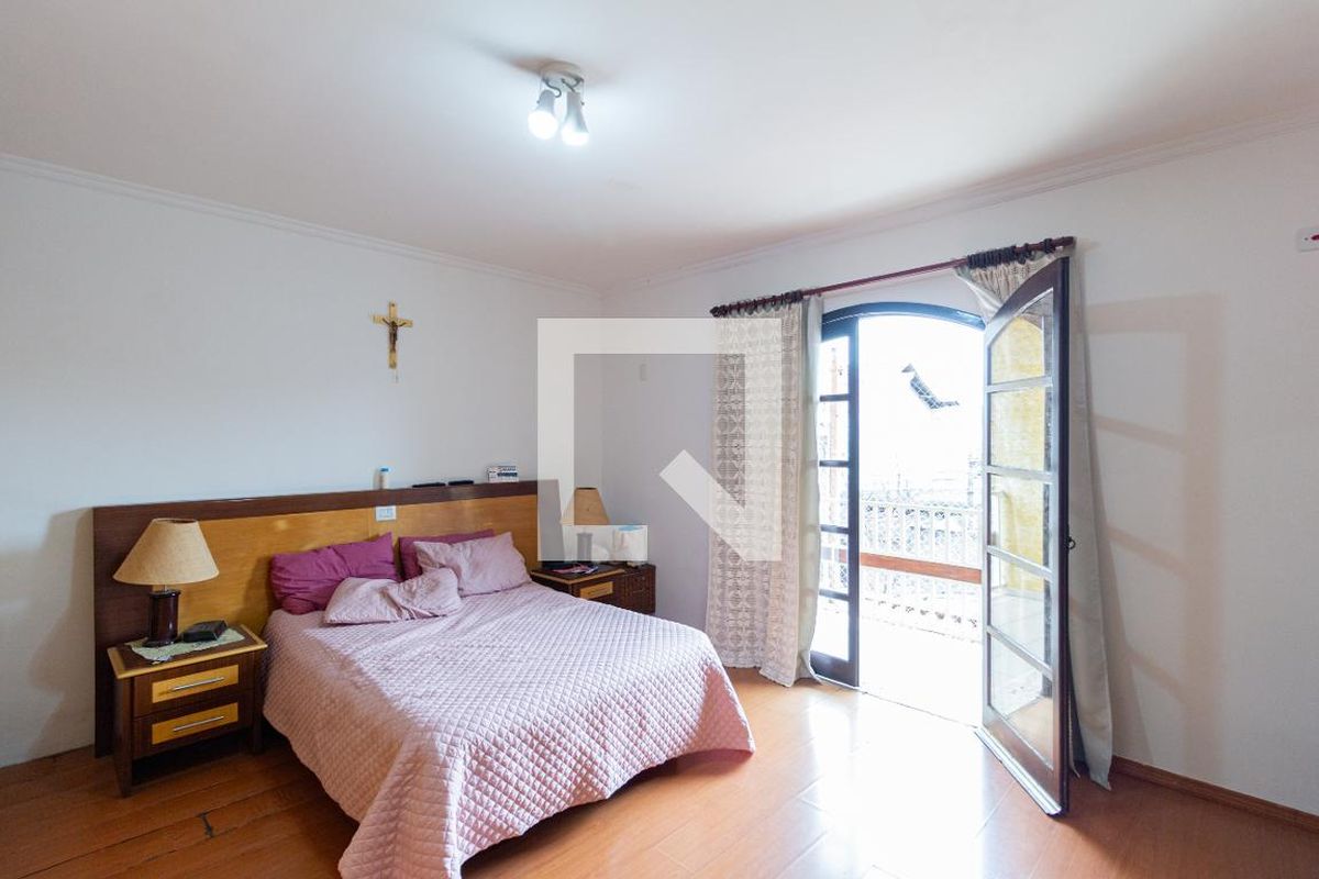 Casa, 3 quartos, 237 m² - Foto 30