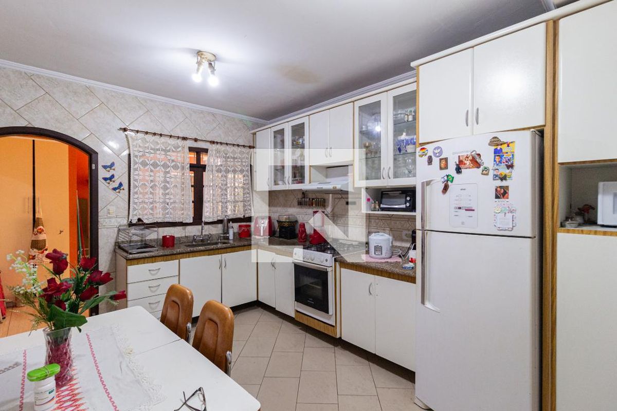 Casa, 3 quartos, 237 m² - Foto 54