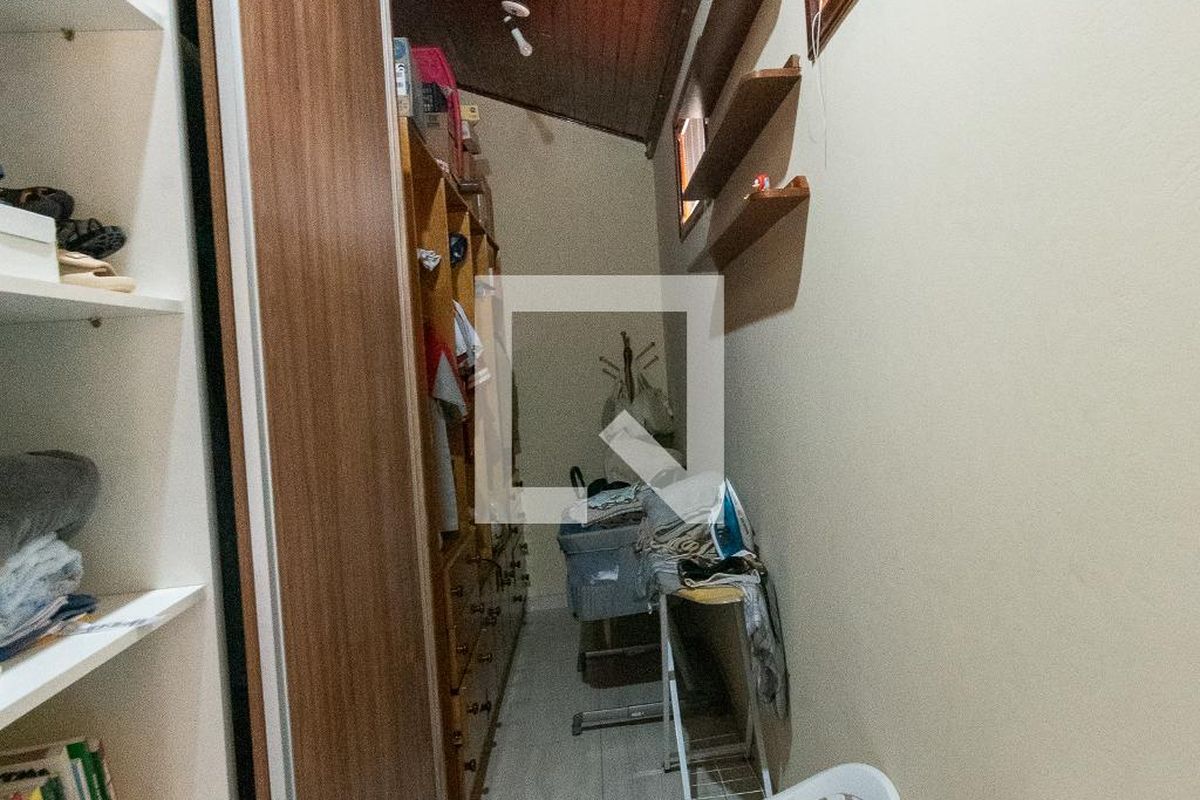 Casa à Venda - Jardim Chapadão, 3 Quartos,  270 m2 em , Campinas - sp | SoloBR