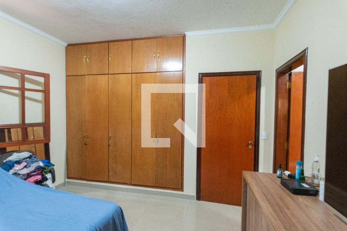 Casa à Venda - Jardim Chapadão, 3 Quartos,  270 m2 em , Campinas - sp | SoloBR