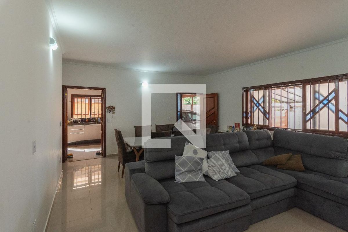 Casa à Venda - Jardim Chapadão, 3 Quartos,  270 m2 em , Campinas - sp | SoloBR