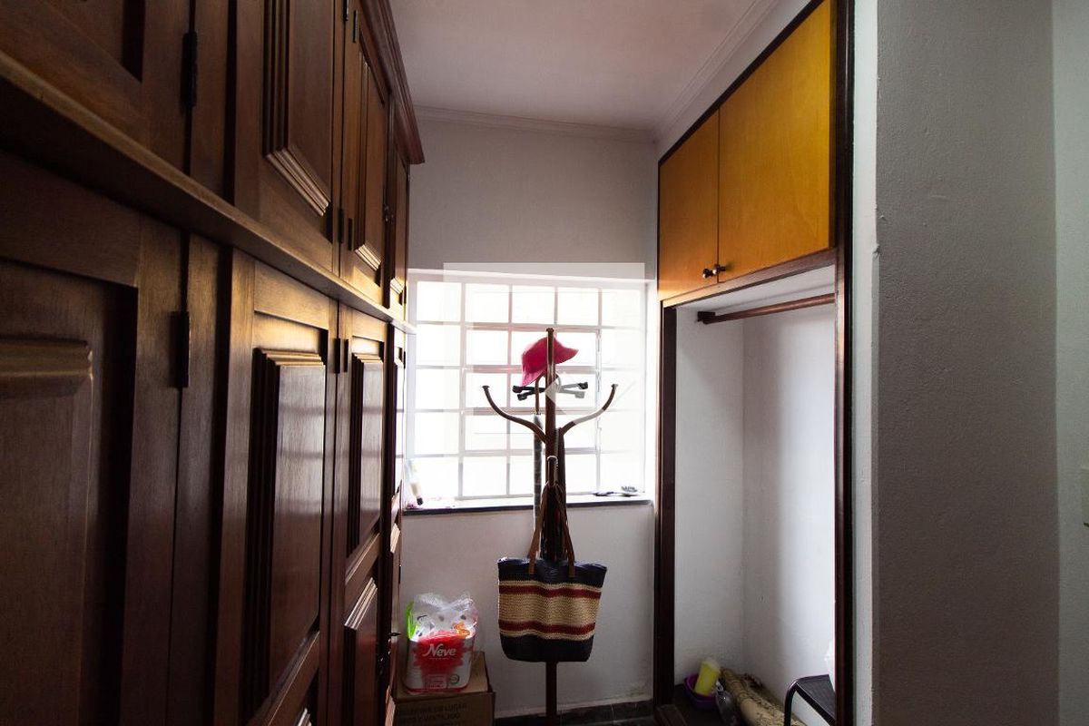 Casa à Venda - Jardim Santana, 5 Quartos,  450 m2 em , Campinas - sp | SoloBR