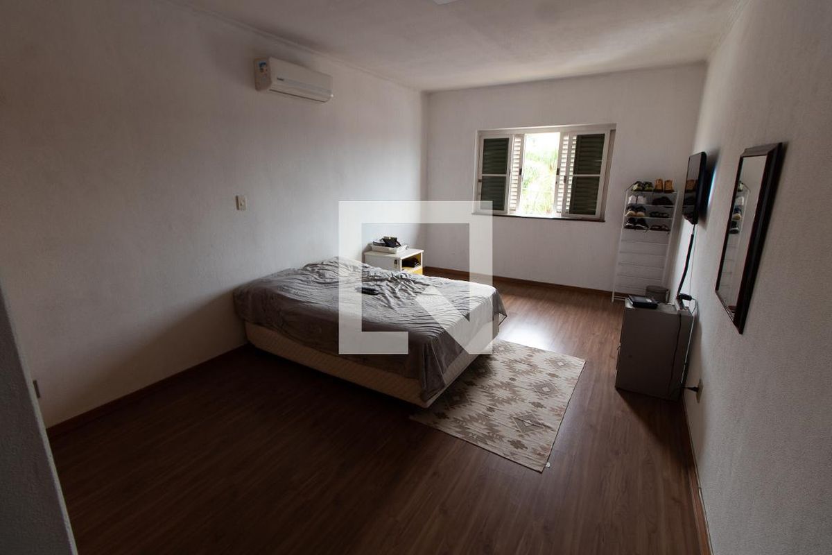 Casa à Venda - Jardim Santana, 5 Quartos,  450 m2 em , Campinas - sp | SoloBR