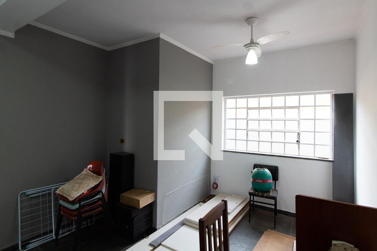 Casa à Venda - Jardim Santana, 5 Quartos,  450 m2 em , Campinas - sp | SoloBR