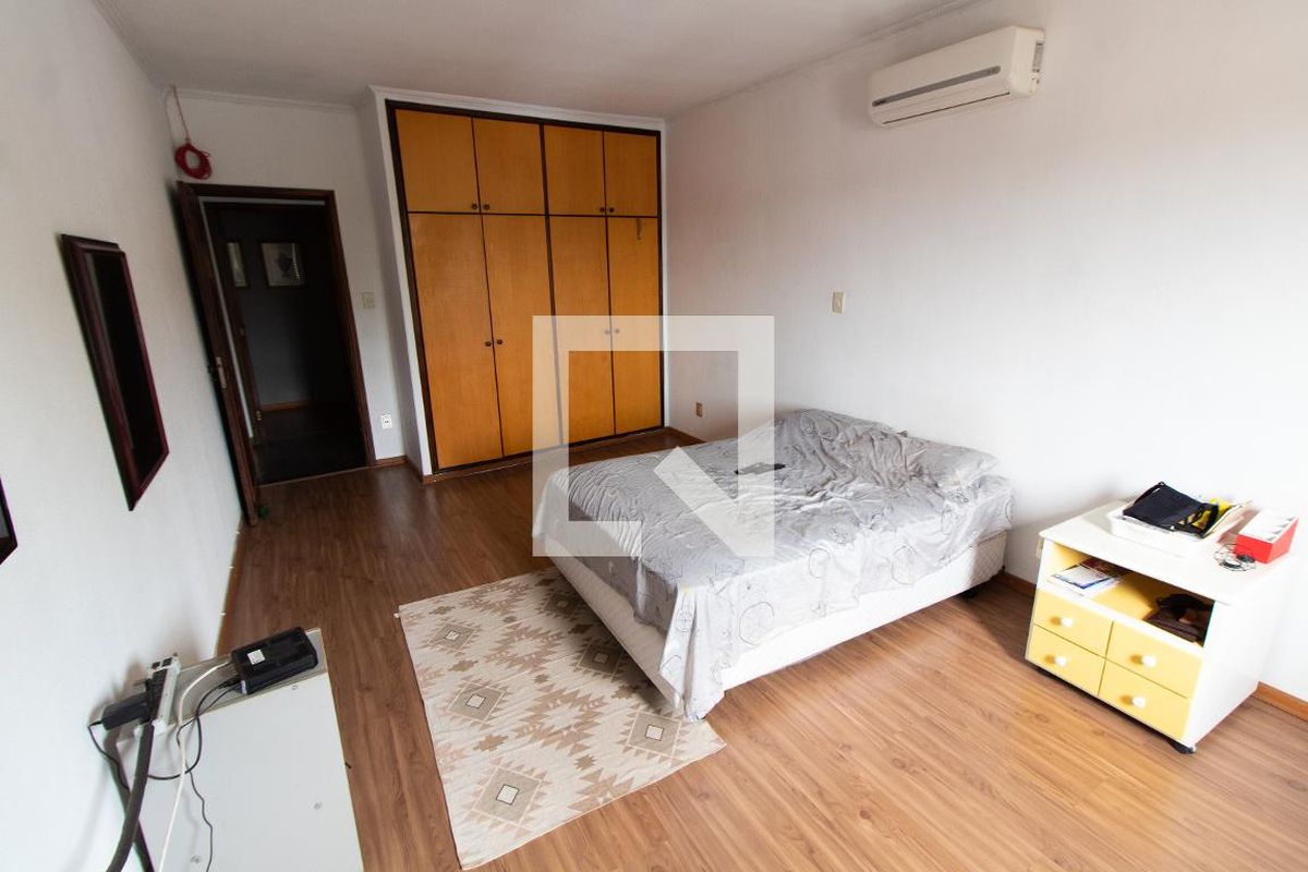 Casa à Venda - Jardim Santana, 5 Quartos,  450 m2 em , Campinas - sp | SoloBR