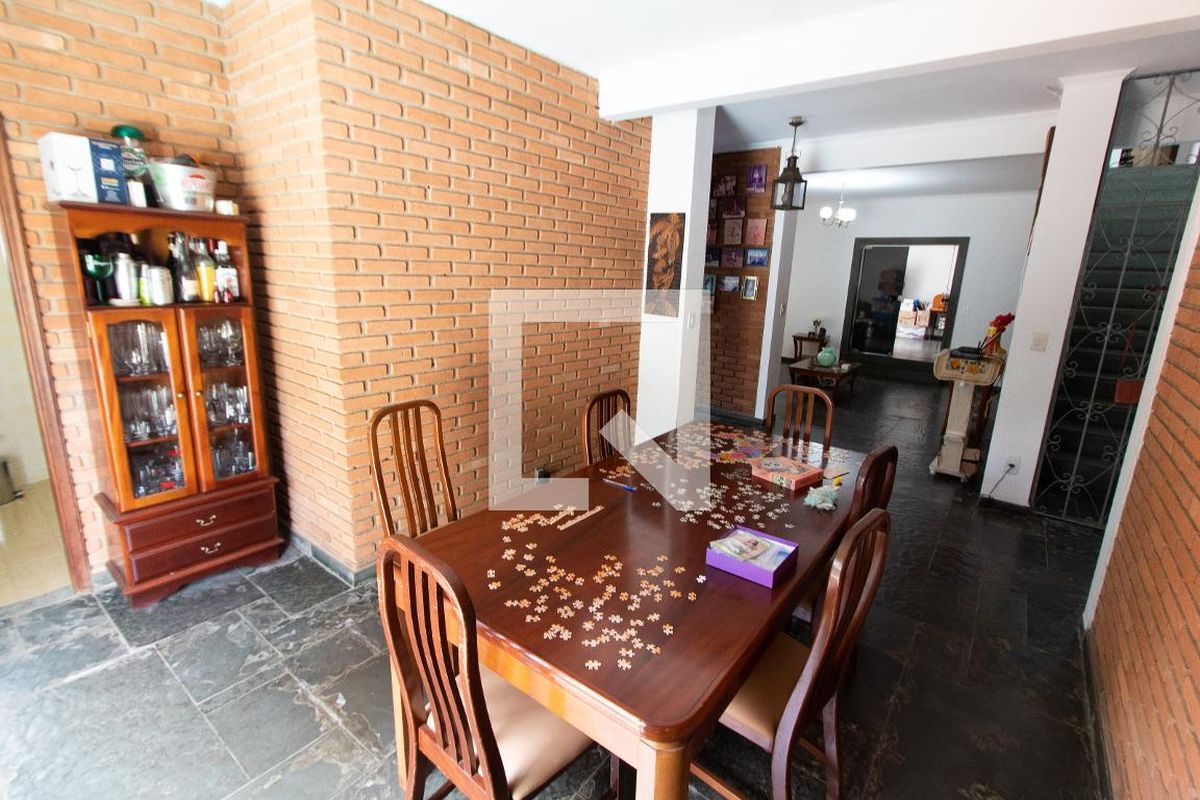 Casa à Venda - Jardim Santana, 5 Quartos,  450 m2 em , Campinas - sp | SoloBR
