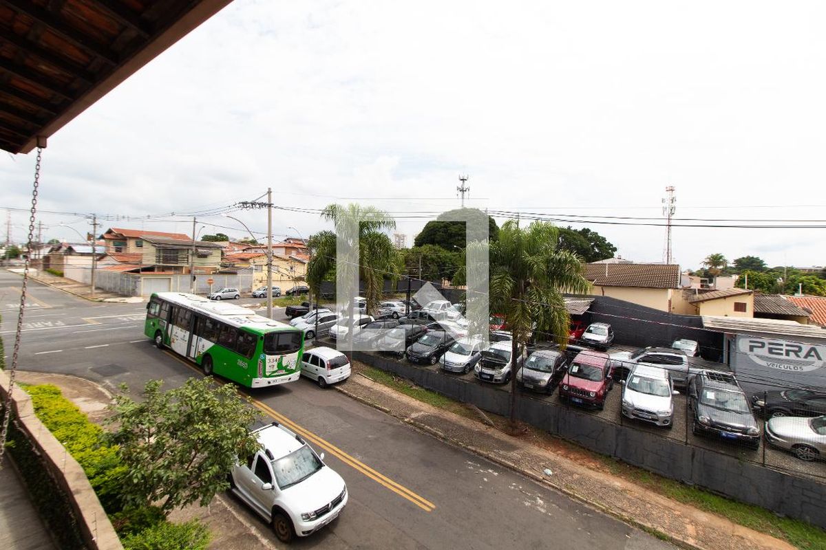 Casa à Venda - Jardim Santana, 5 Quartos,  450 m2 em , Campinas - sp | SoloBR