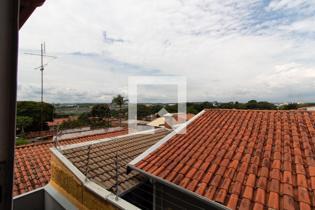 Casa à Venda - Jardim Santana, 5 Quartos,  450 m2 em , Campinas - sp | SoloBR