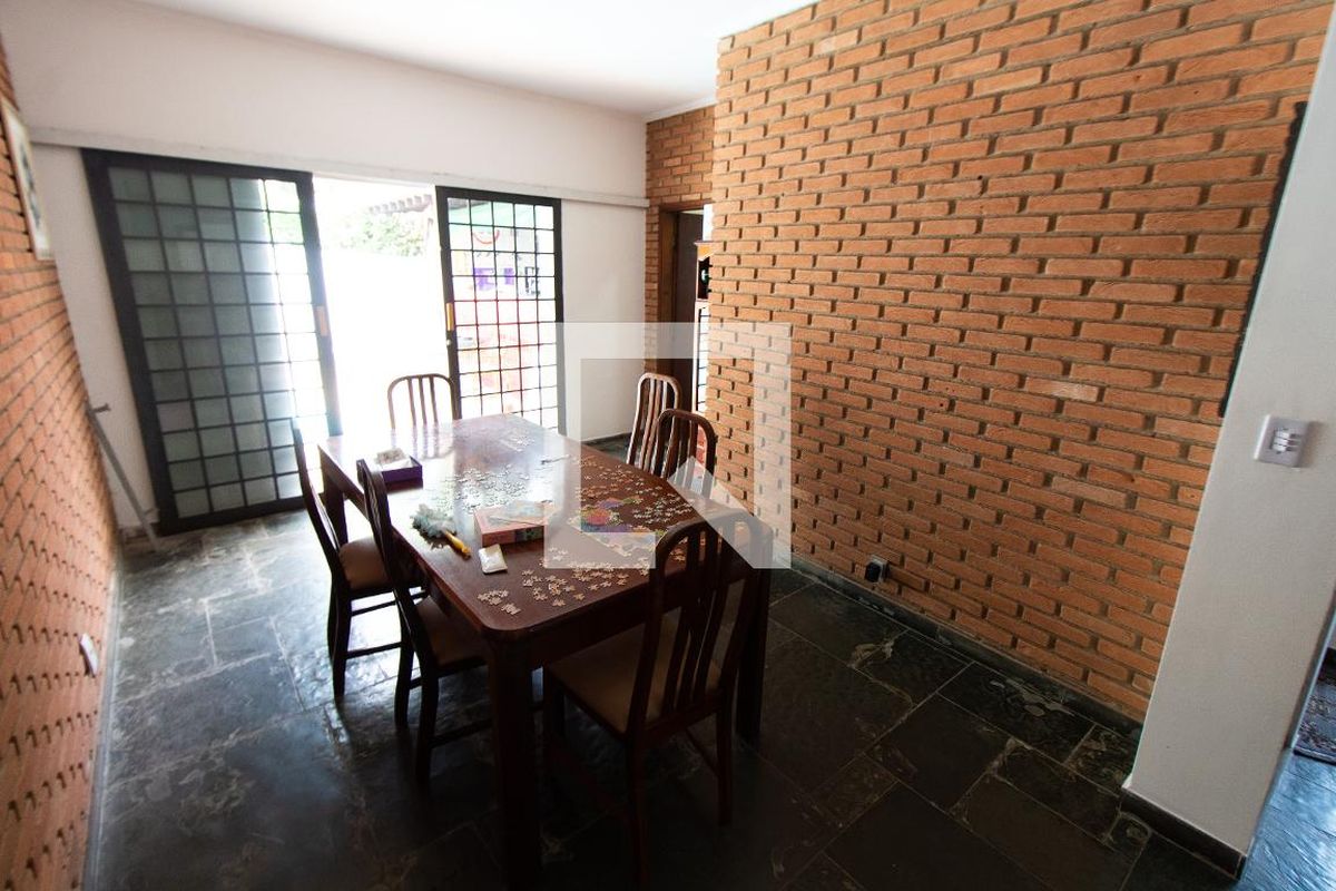 Casa à Venda - Jardim Santana, 5 Quartos,  450 m2 em , Campinas - sp | SoloBR