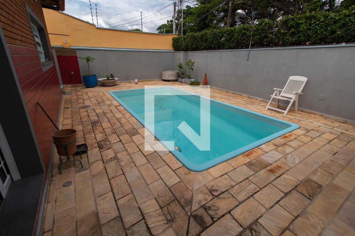 Casa à Venda - Jardim Santana, 5 Quartos,  450 m2 em , Campinas - sp | SoloBR
