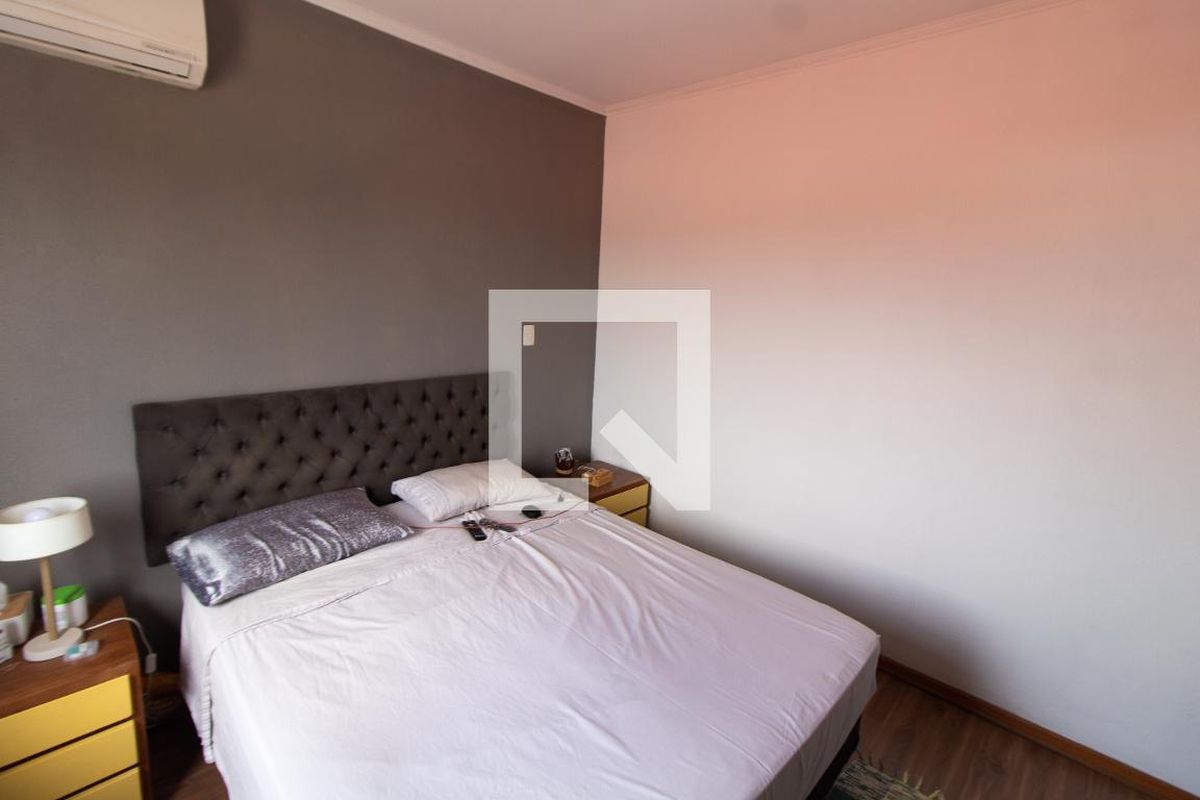 Casa à Venda - Jardim Santana, 5 Quartos,  450 m2 em , Campinas - sp | SoloBR
