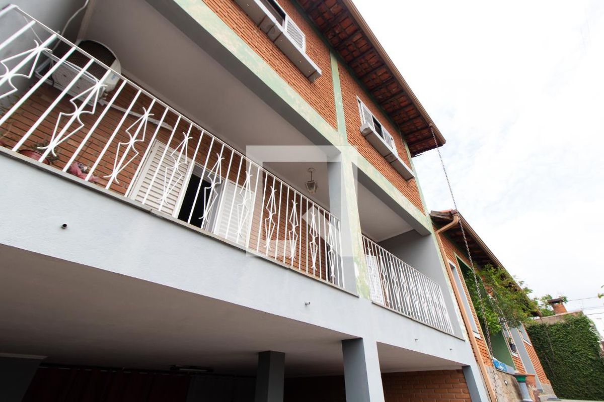 Casa à Venda - Jardim Santana, 5 Quartos,  450 m2 em , Campinas - sp | SoloBR