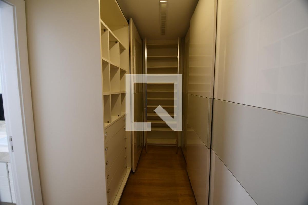 Apartamento à Venda - Cambuí, 6 Quartos,  500 m2 em , Campinas - sp | SoloBR