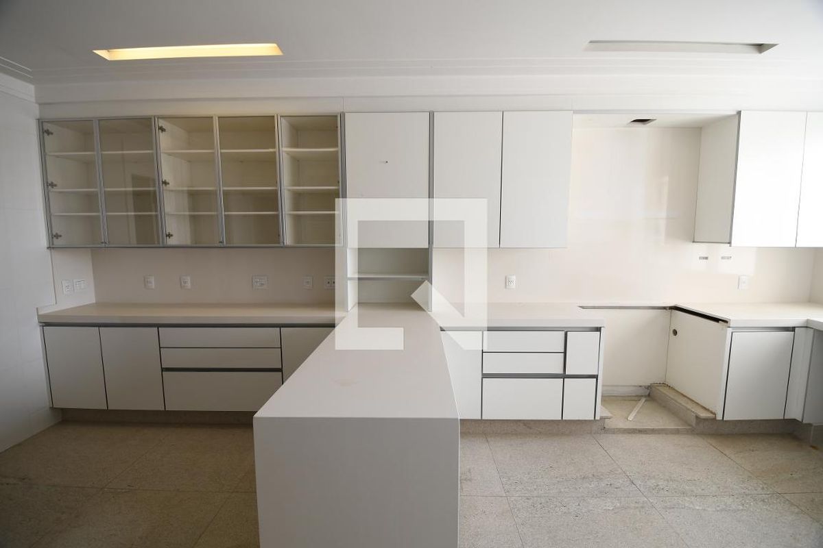Apartamento à Venda - Cambuí, 6 Quartos,  500 m2 em , Campinas - sp | SoloBR