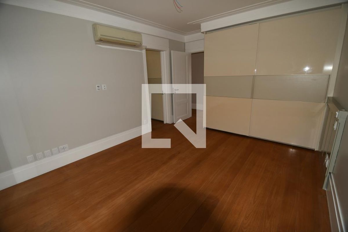 Apartamento à Venda - Cambuí, 6 Quartos,  500 m2 em , Campinas - sp | SoloBR