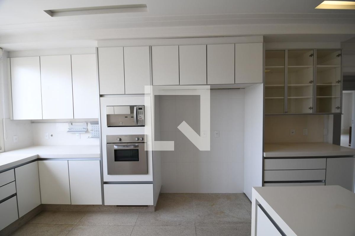 Apartamento à Venda - Cambuí, 6 Quartos,  500 m2 em , Campinas - sp | SoloBR