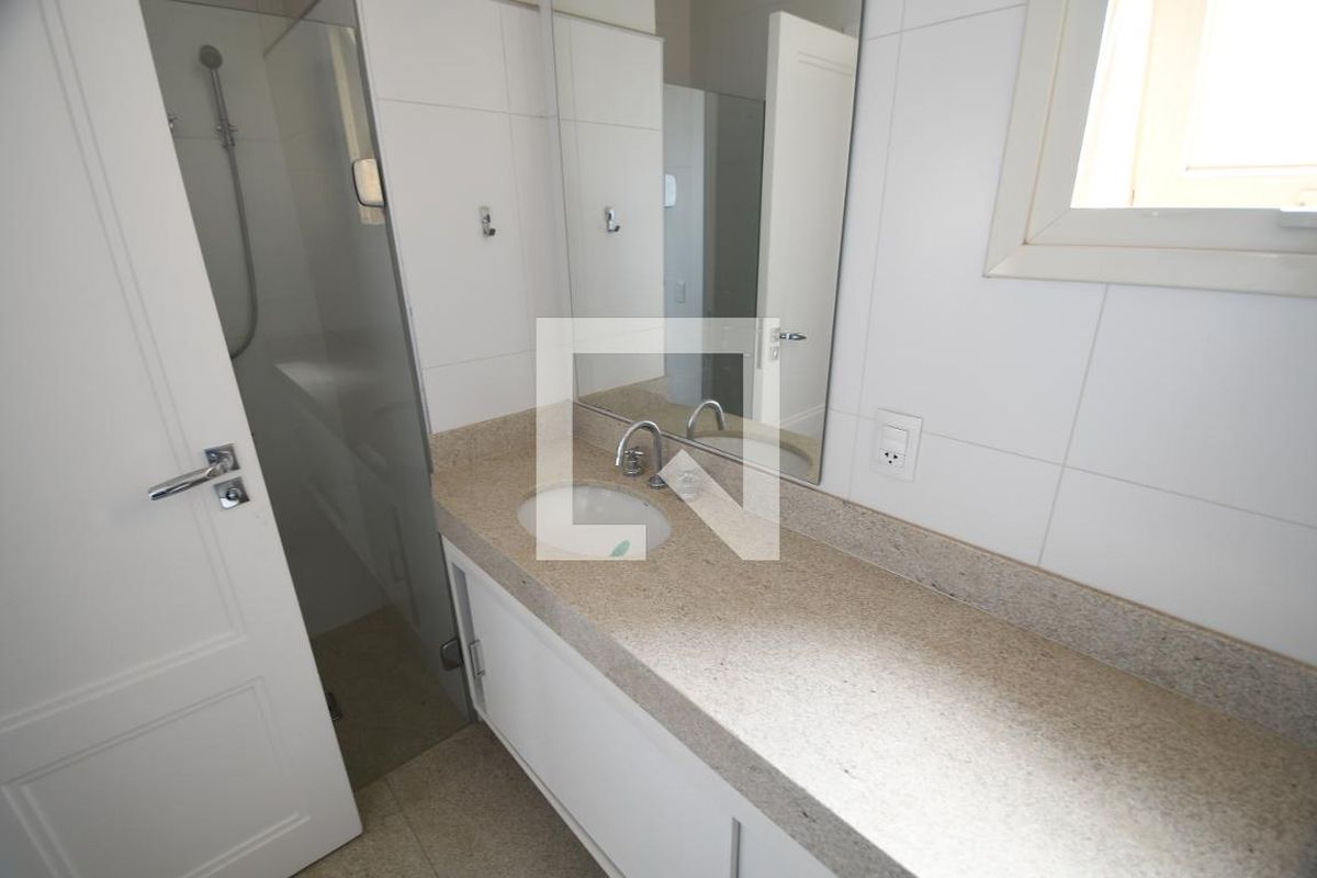 Apartamento à Venda - Cambuí, 6 Quartos,  500 m2 em , Campinas - sp | SoloBR
