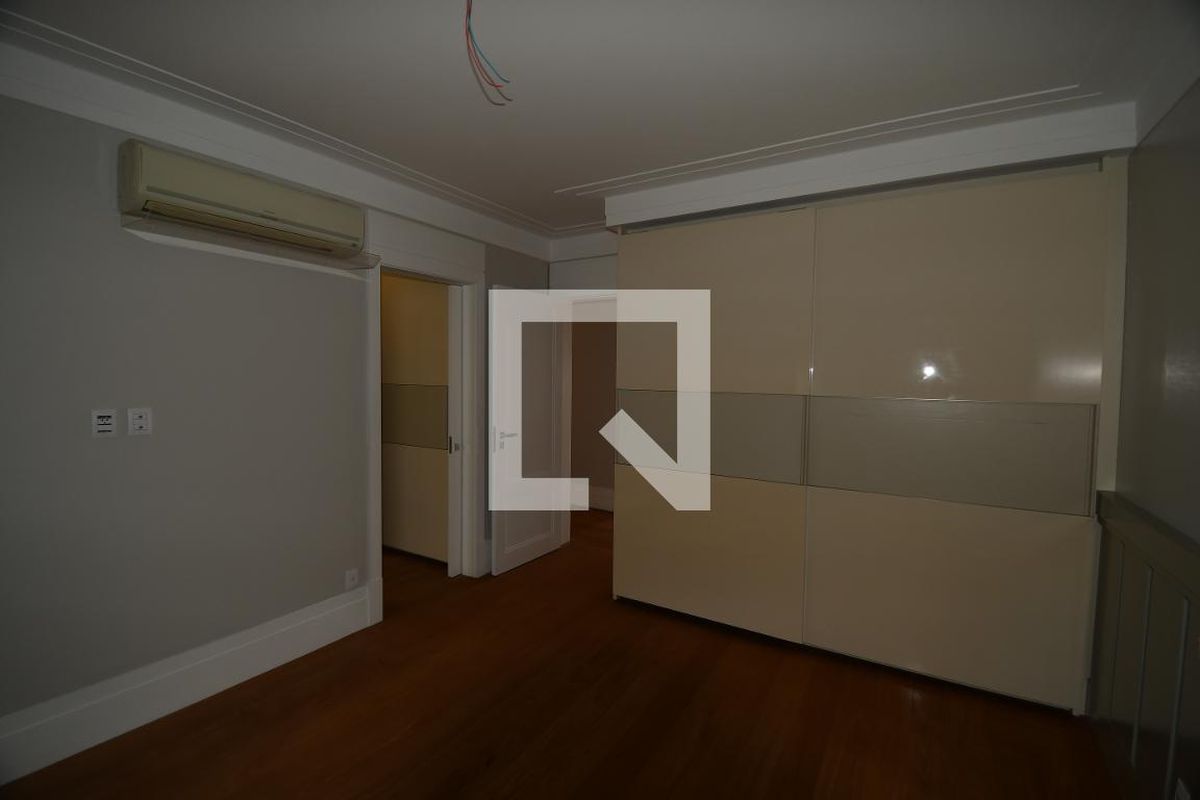 Apartamento à Venda - Cambuí, 6 Quartos,  500 m2 em , Campinas - sp | SoloBR