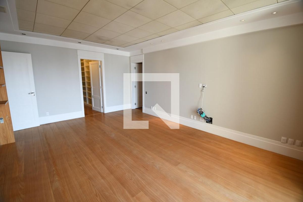 Apartamento à Venda - Cambuí, 6 Quartos,  500 m2 em , Campinas - sp | SoloBR