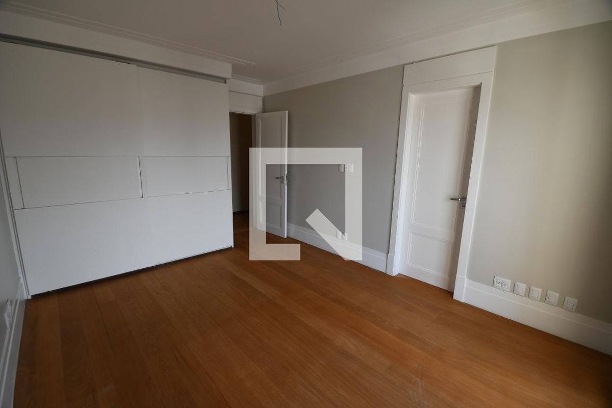 Apartamento à Venda - Cambuí, 6 Quartos,  500 m2 em , Campinas - sp | SoloBR