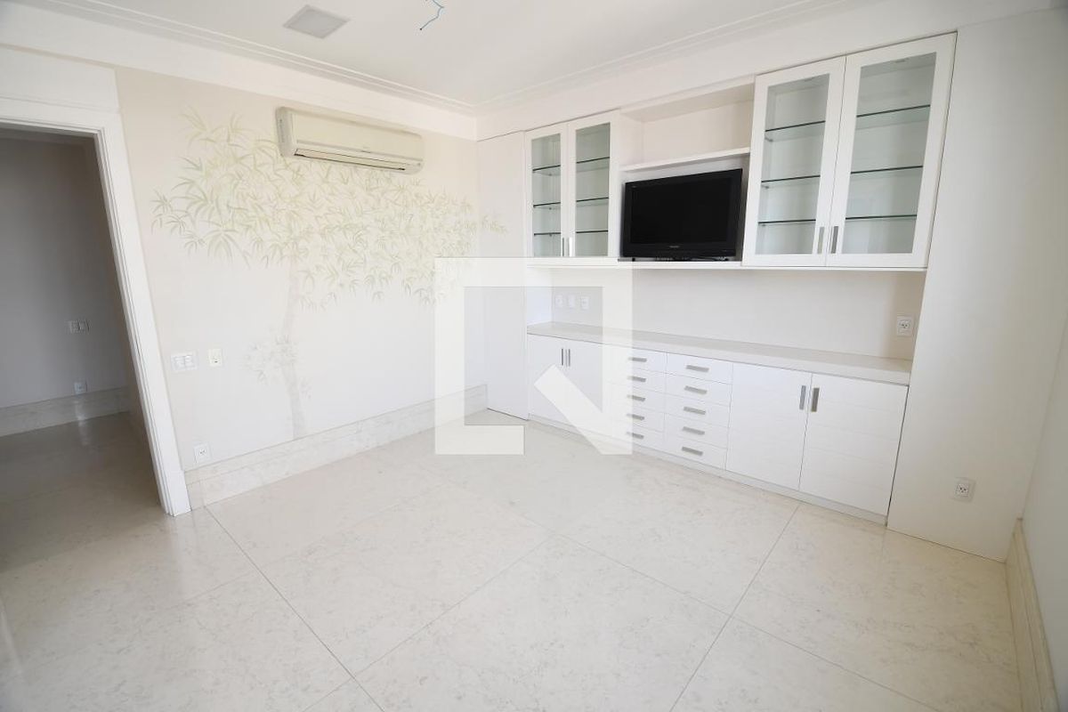 Apartamento à Venda - Cambuí, 6 Quartos,  500 m2 em , Campinas - sp | SoloBR