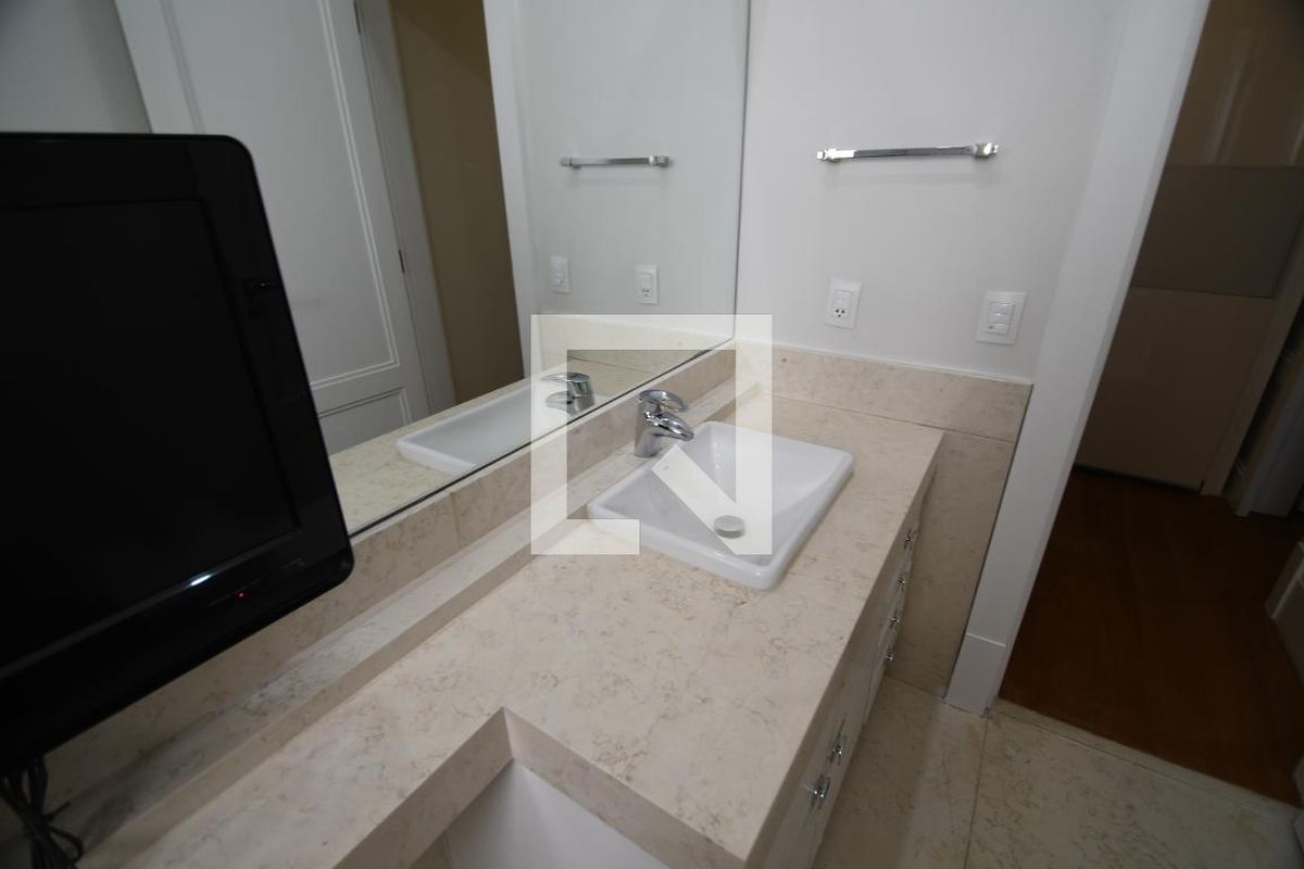 Apartamento à Venda - Cambuí, 6 Quartos,  500 m2 em , Campinas - sp | SoloBR