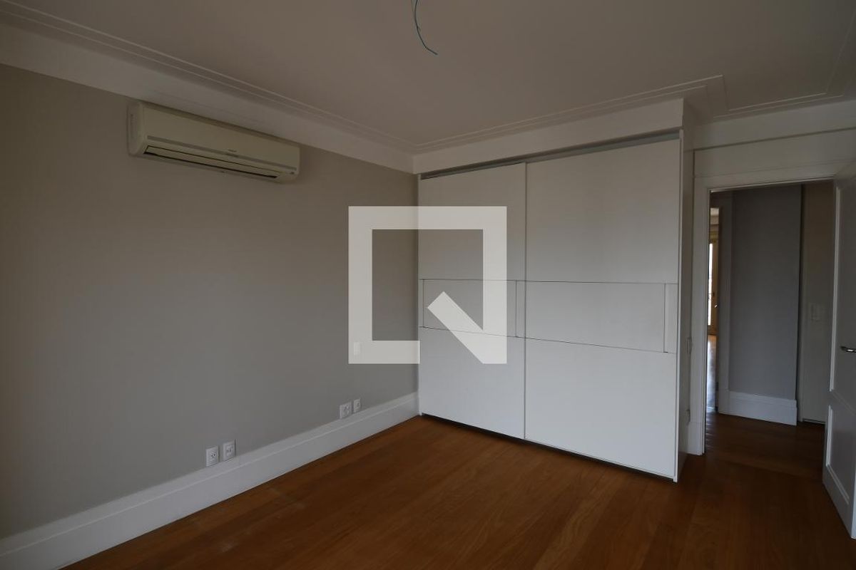 Apartamento à Venda - Cambuí, 6 Quartos,  500 m2 em , Campinas - sp | SoloBR