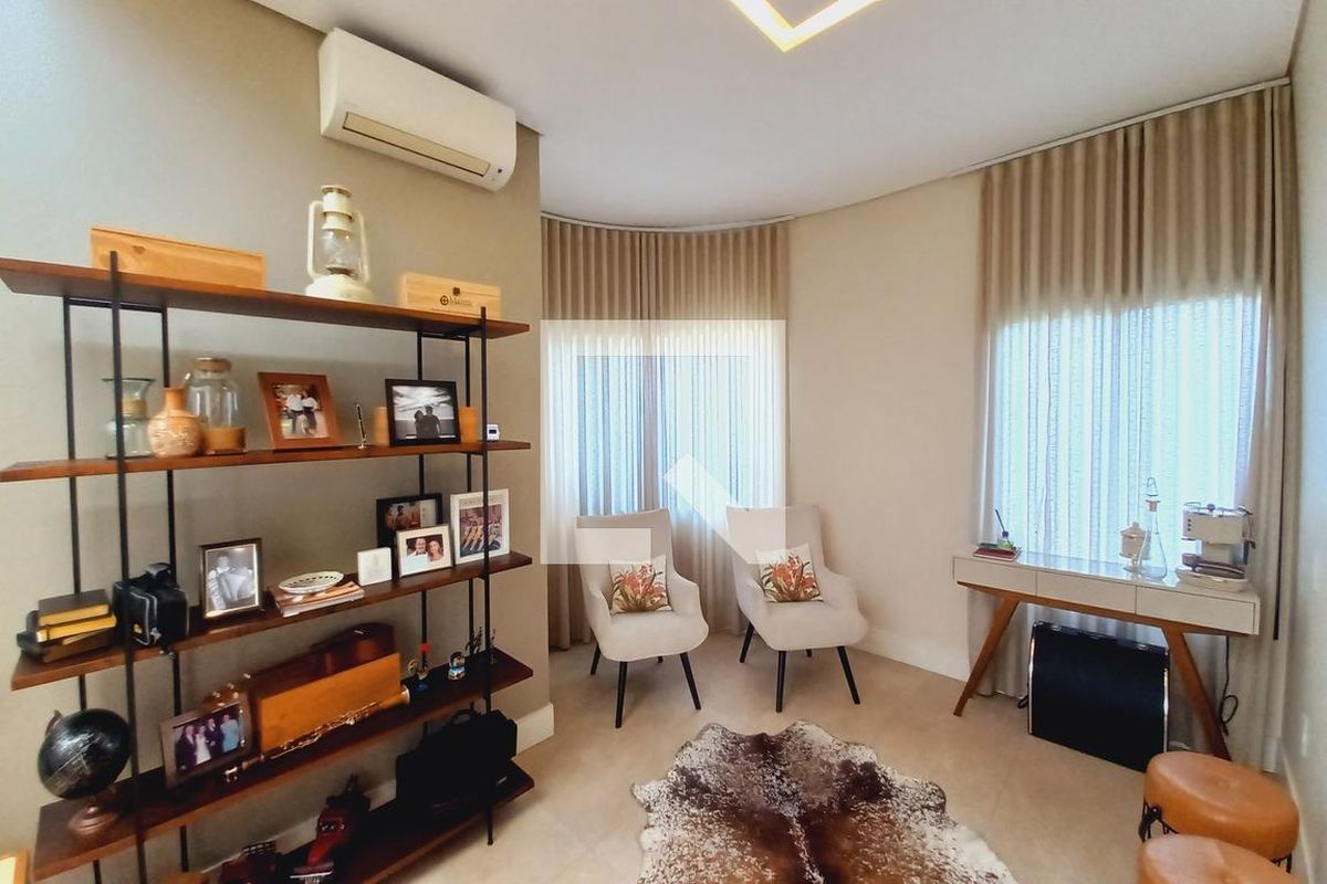 Casa à Venda - Swiss Park, 4 Quartos,  420 m2 em , Campinas - sp | SoloBR