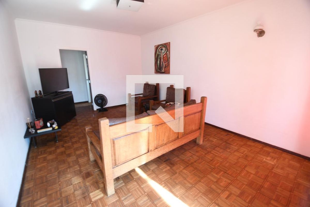 Casa à Venda - Taquaral, 3 Quartos,  177 m2 em , Campinas - sp | SoloBR