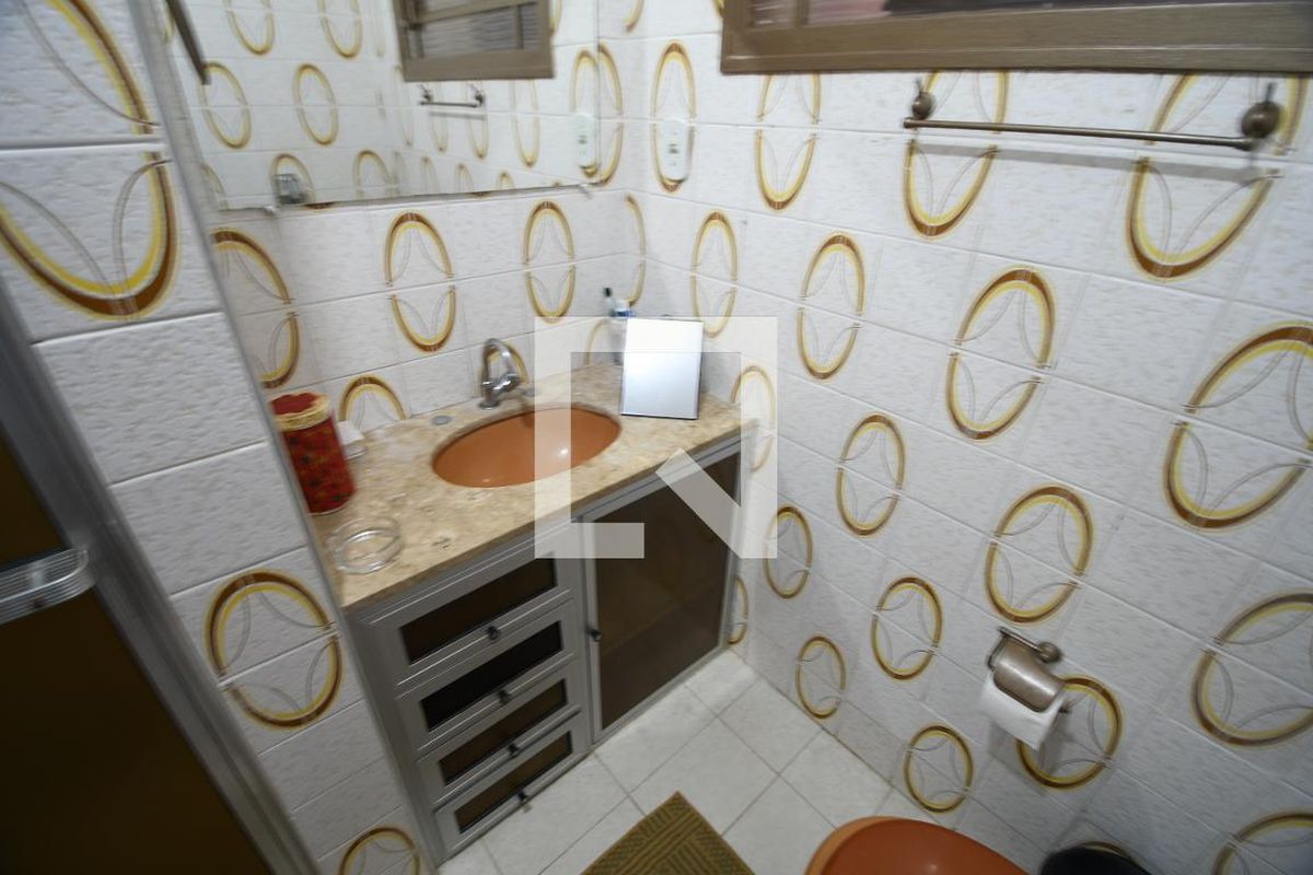 Casa à Venda - Taquaral, 3 Quartos,  177 m2 em , Campinas - sp | SoloBR