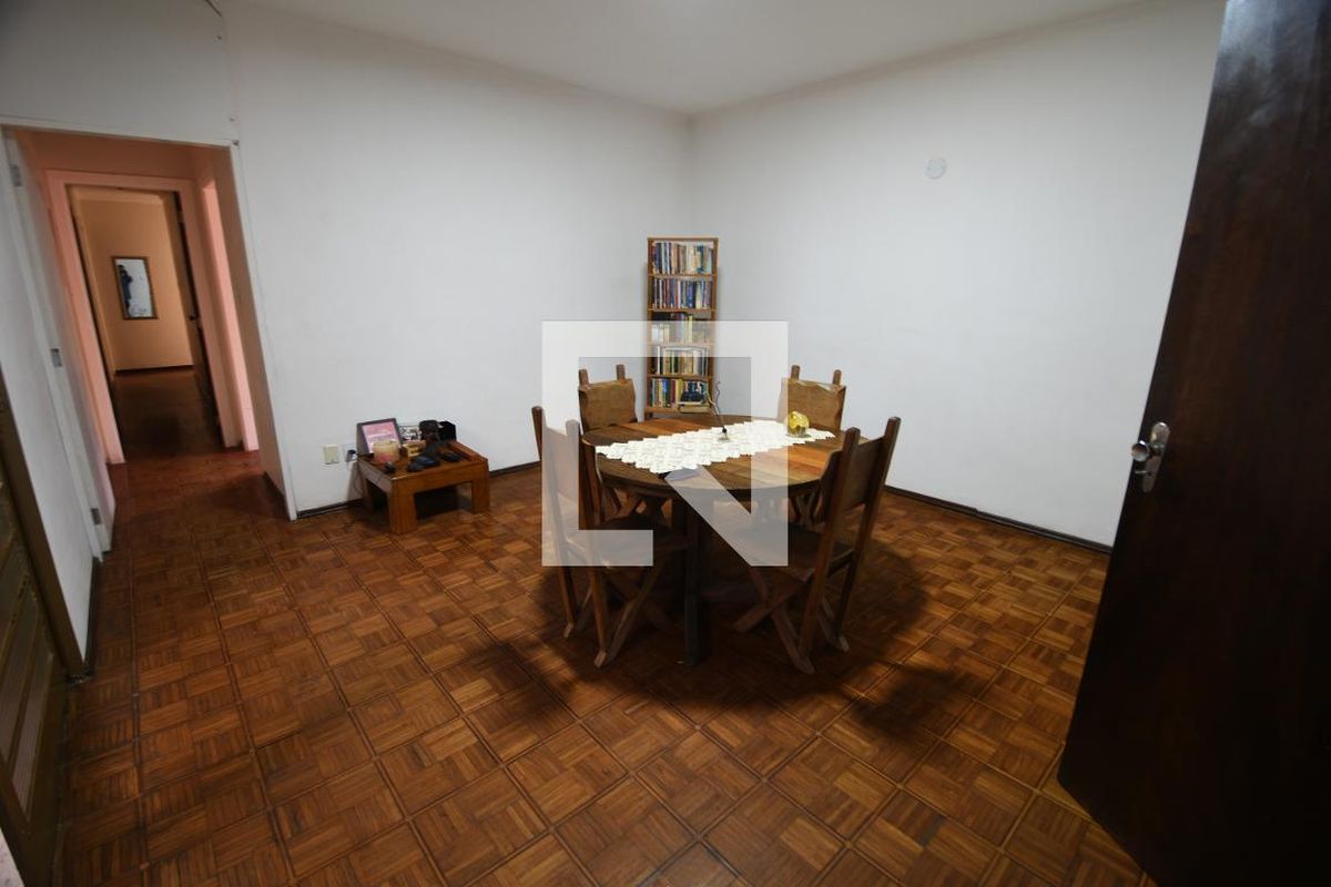 Casa à Venda - Taquaral, 3 Quartos,  177 m2 em , Campinas - sp | SoloBR