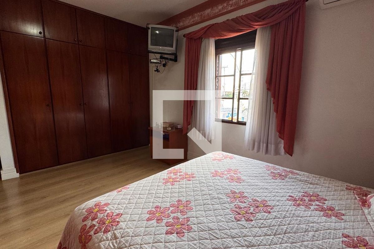 Casa à Venda - Parque Prado, 4 Quartos,  224 m2 em , Campinas - sp | SoloBR