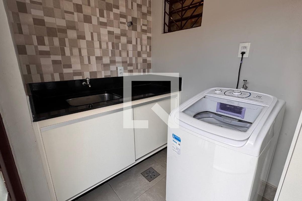 Casa à Venda - Parque Prado, 4 Quartos,  224 m2 em , Campinas - sp | SoloBR